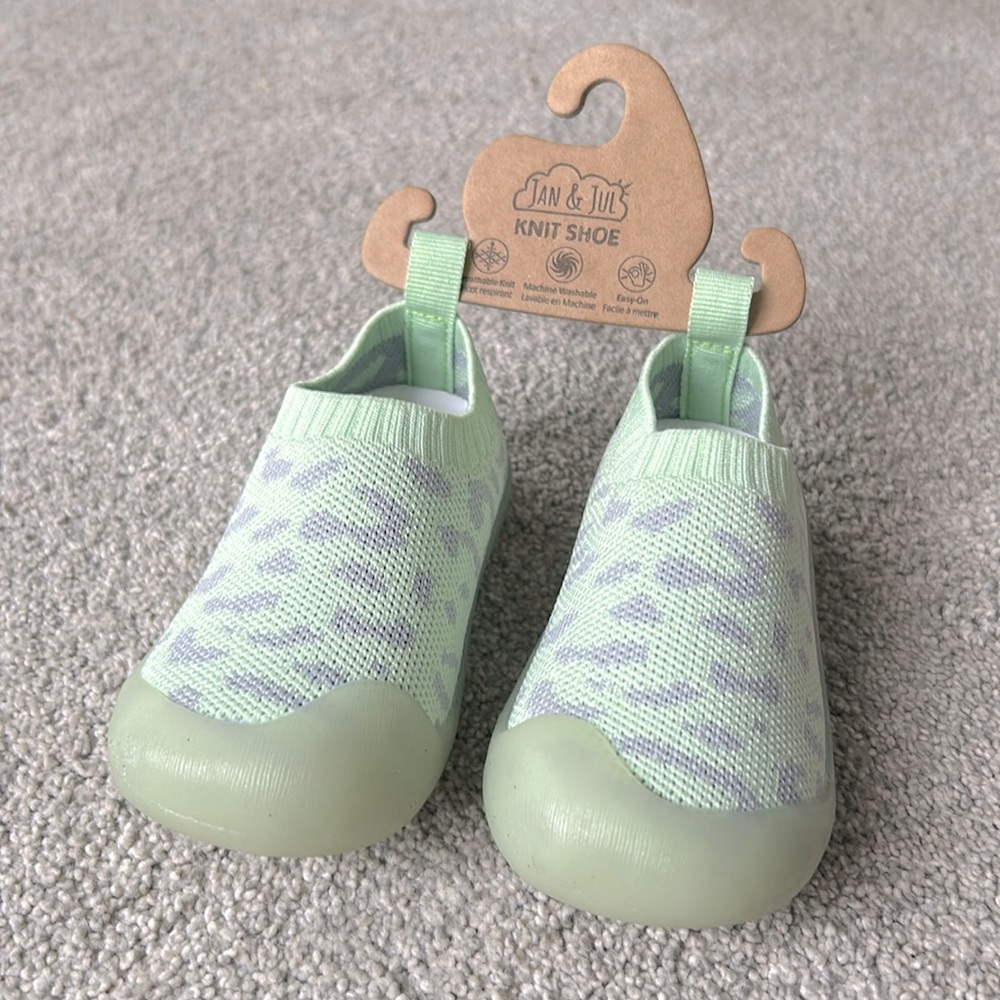 Jan & Jul Knit Jelly Jumper Doodle Shoe sz 5.5 NIB